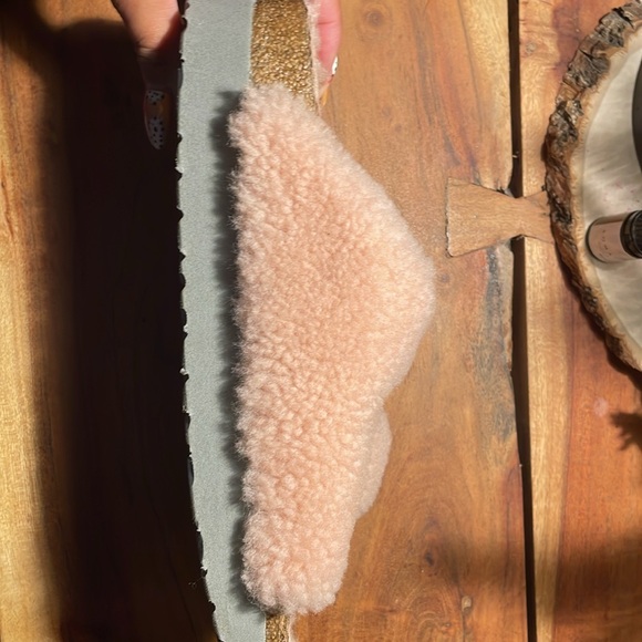 Birkenstock Papillio Soft Pink Shearling Sandals - Picture 7 of 8